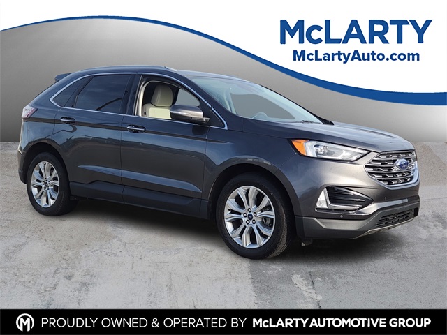 2020 Ford Edge Titanium's photo