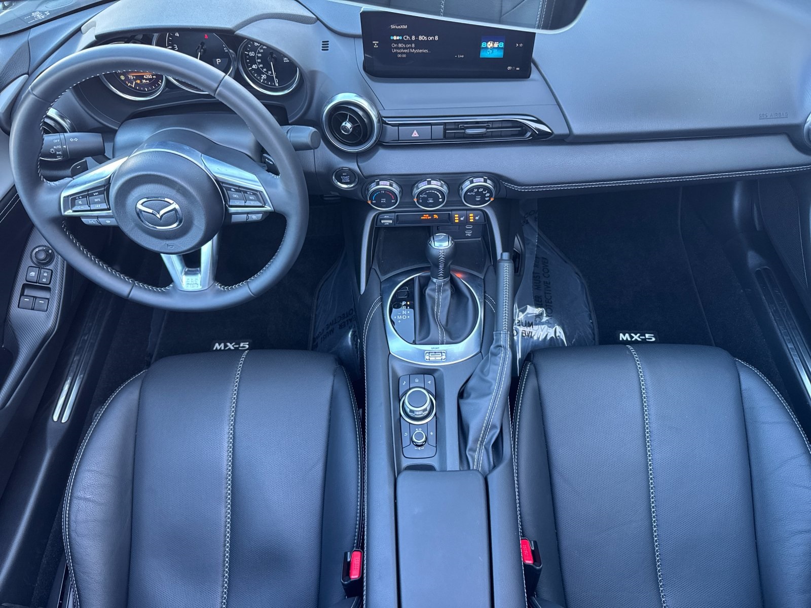 2024 Mazda MX-5 Miata Miata RF Grand Touring photo 12