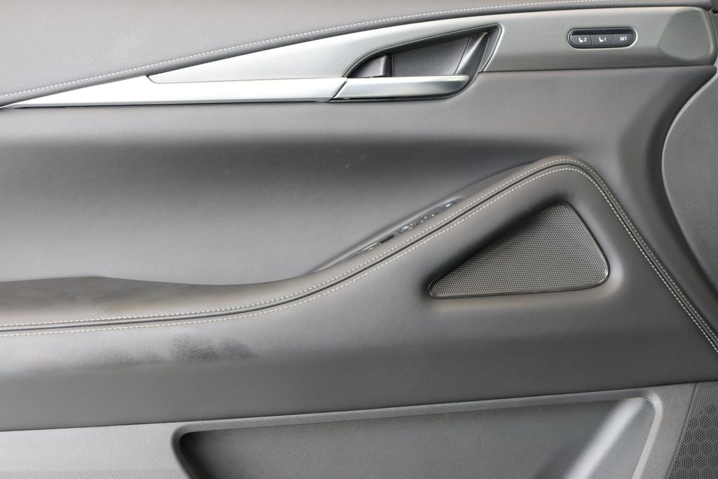 2024 Infiniti QX60 Luxe photo 11