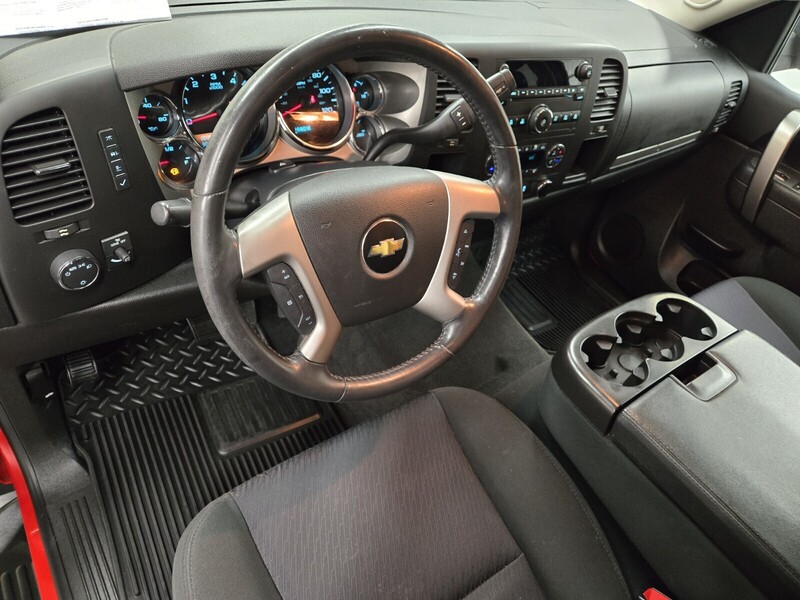 2012 Chevrolet Silverado 1500 LT photo 7