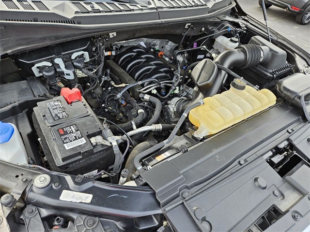 2020 Ford F-150 XLT photo 16