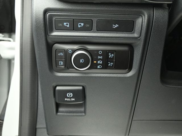 2023 FORD F-150 - Image 11