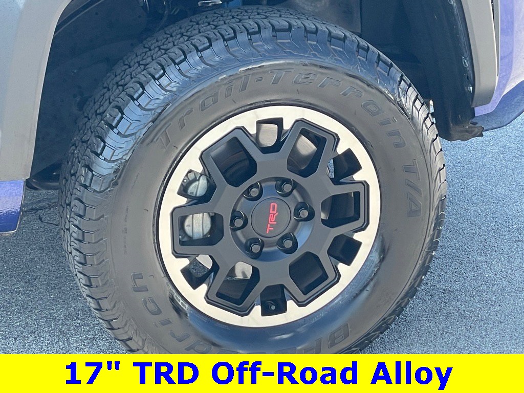 2024 Toyota Tacoma TRD Off-Road photo 9