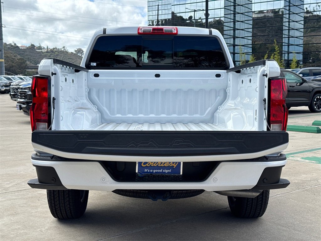 2026 Chevrolet Colorado LT photo 7