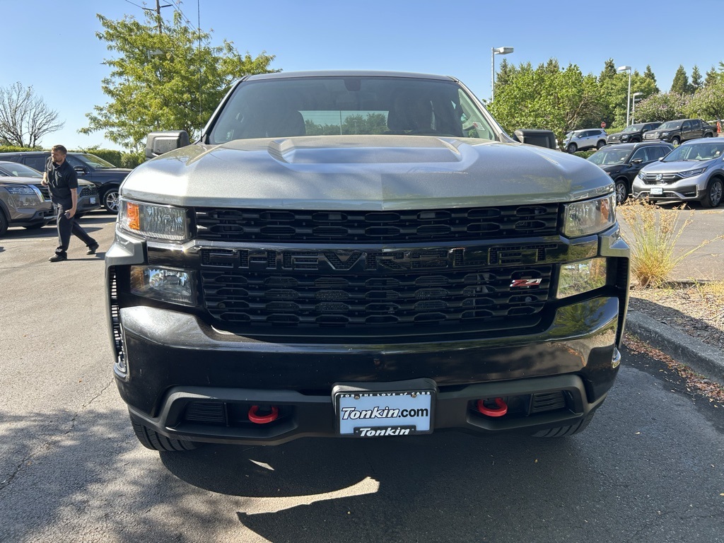2019 Chevrolet Silverado 1500 Custom Trail Boss photo 2