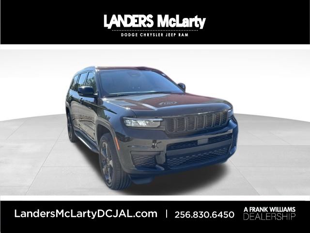 2025 Jeep Grand Cherokee L Altitude's photo