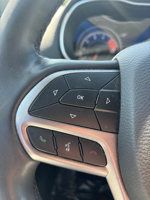 2022 Jeep Cherokee Latitude Lux photo 16