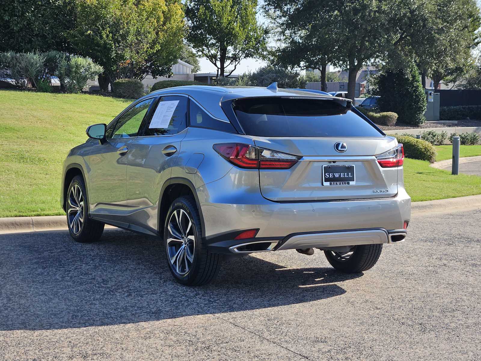2022 Lexus RX 350 photo 4