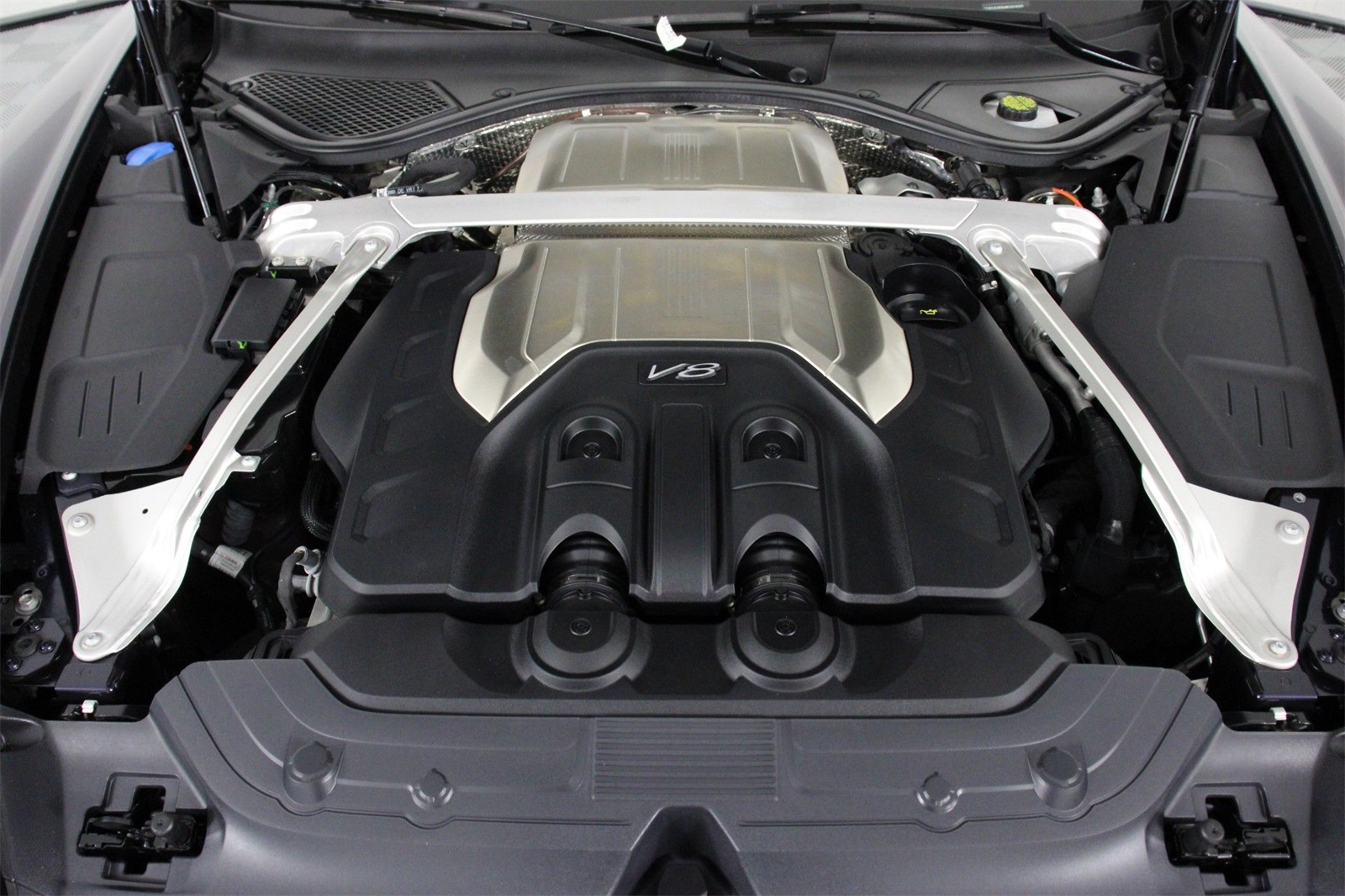 2024 Bentley Continental GT V8 photo 24
