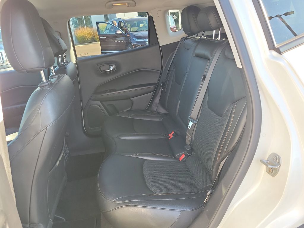 2021 Jeep Compass Limited photo 23