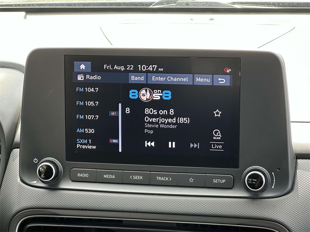 2022 Hyundai Kona SEL photo 3