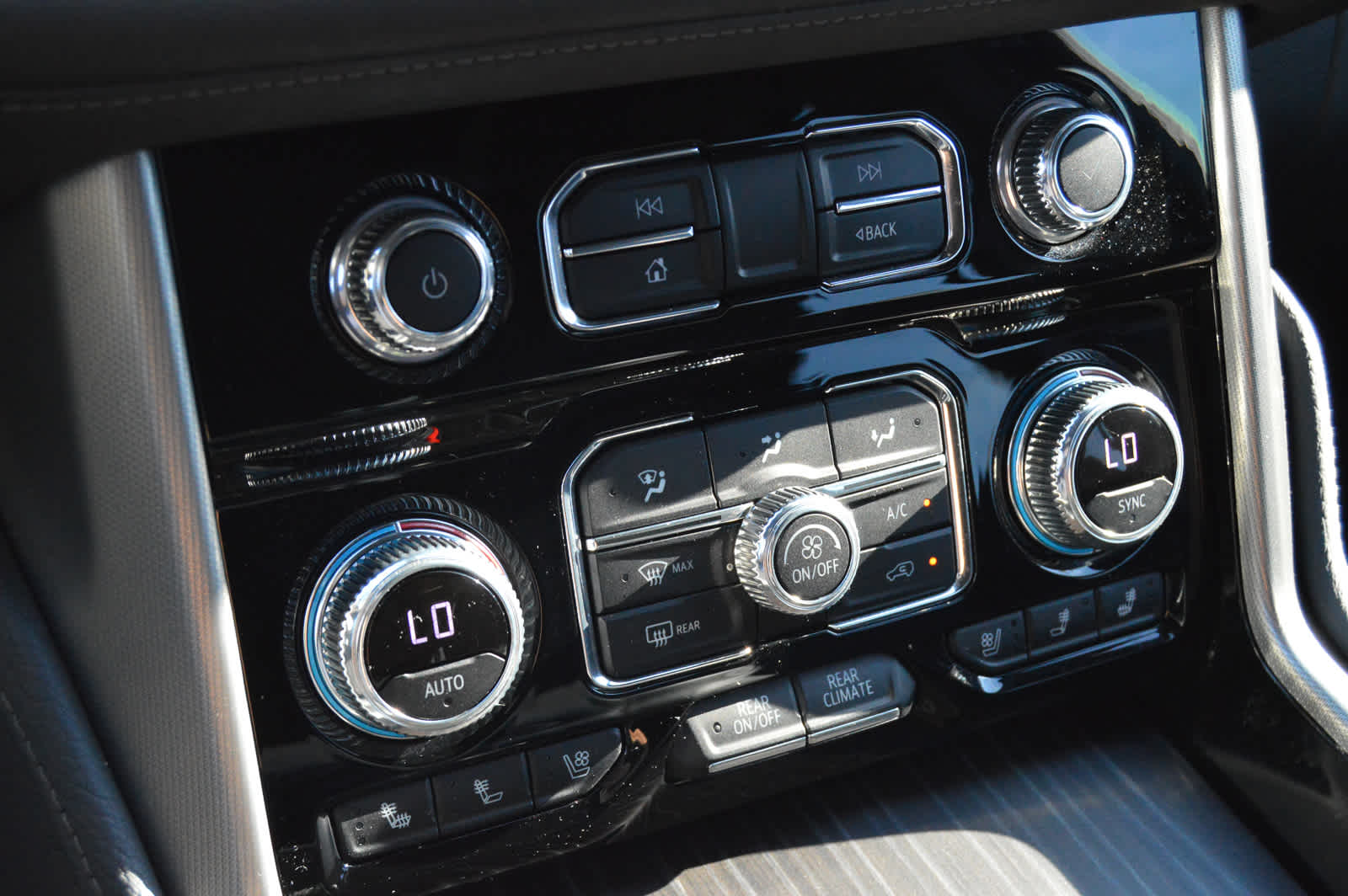 2022 Gmc Yukon XL Denali photo 13