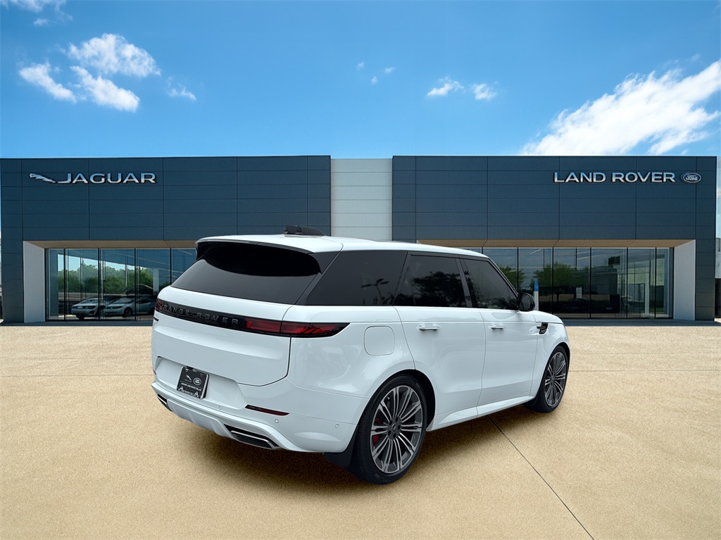 2025 Land Rover Range Rover Sport SE photo 4
