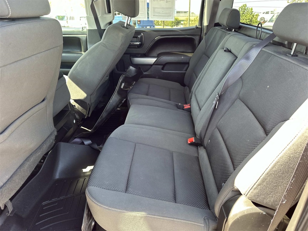 2017 Chevrolet Silverado 1500 LT photo 12