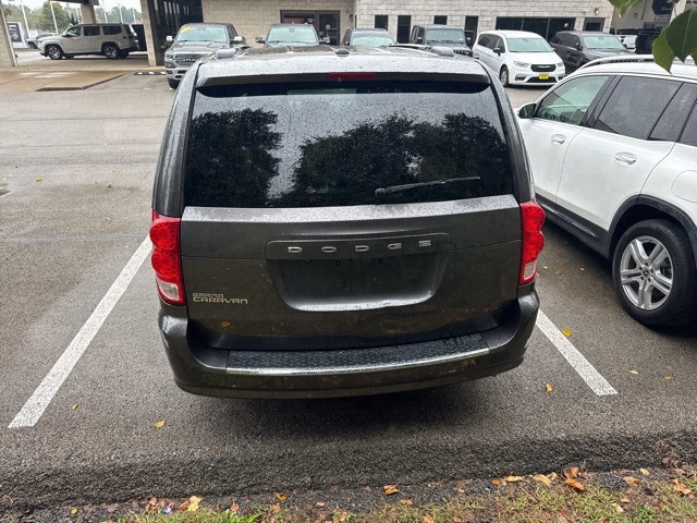 2018 Dodge Grand Caravan SE photo 3