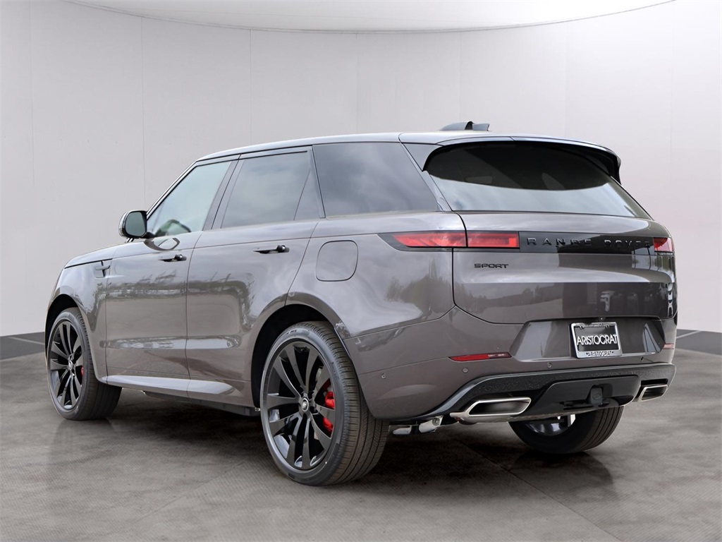 2025 Land Rover Range Rover Sport SE photo 7