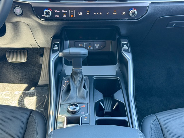 2025 Kia Sorento S photo 24