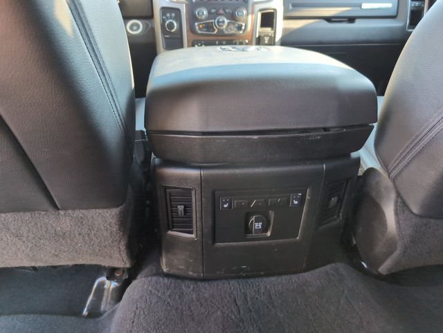 2018 Ram 2500 Laramie photo 25