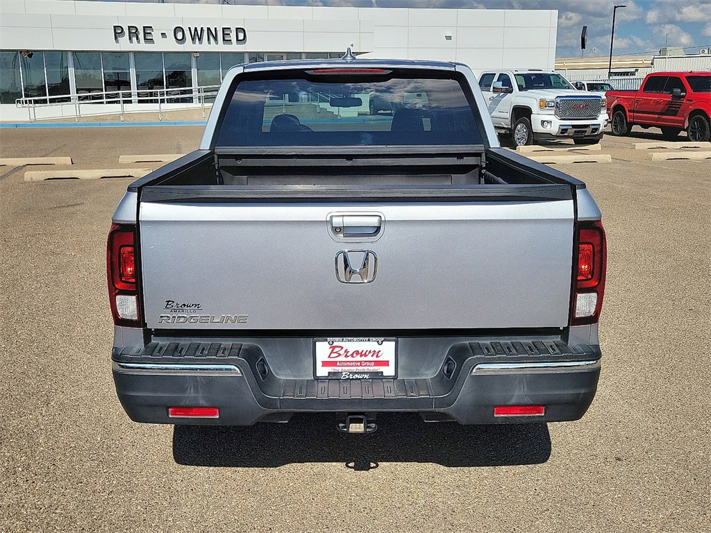 2017 Honda Ridgeline RTL-T photo 9
