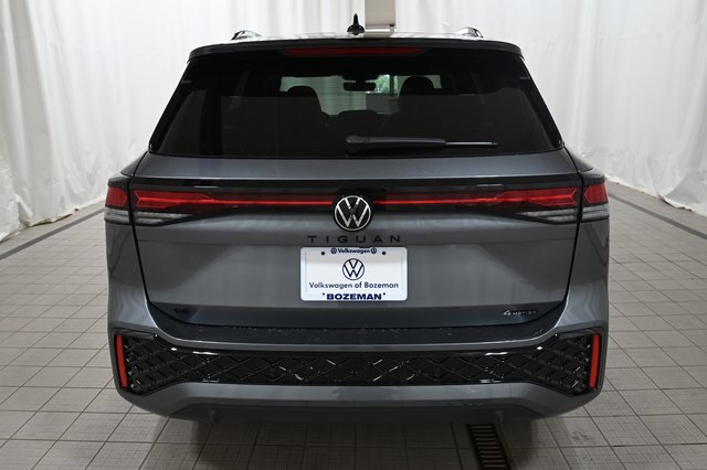 2025 Volkswagen Tiguan SE R-Line Black photo 10
