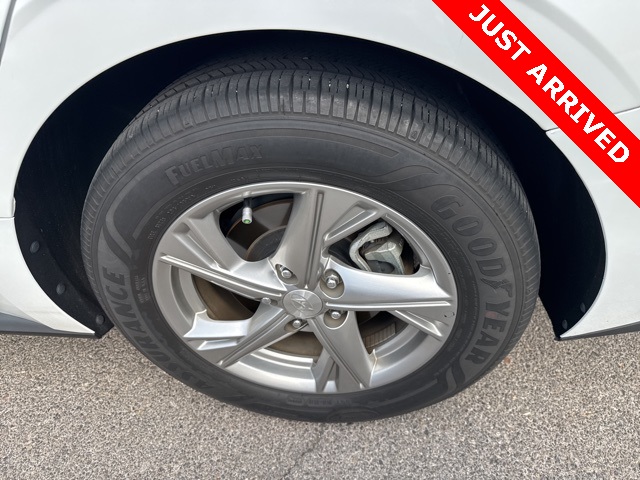 2022 Hyundai Sonata SE photo 8
