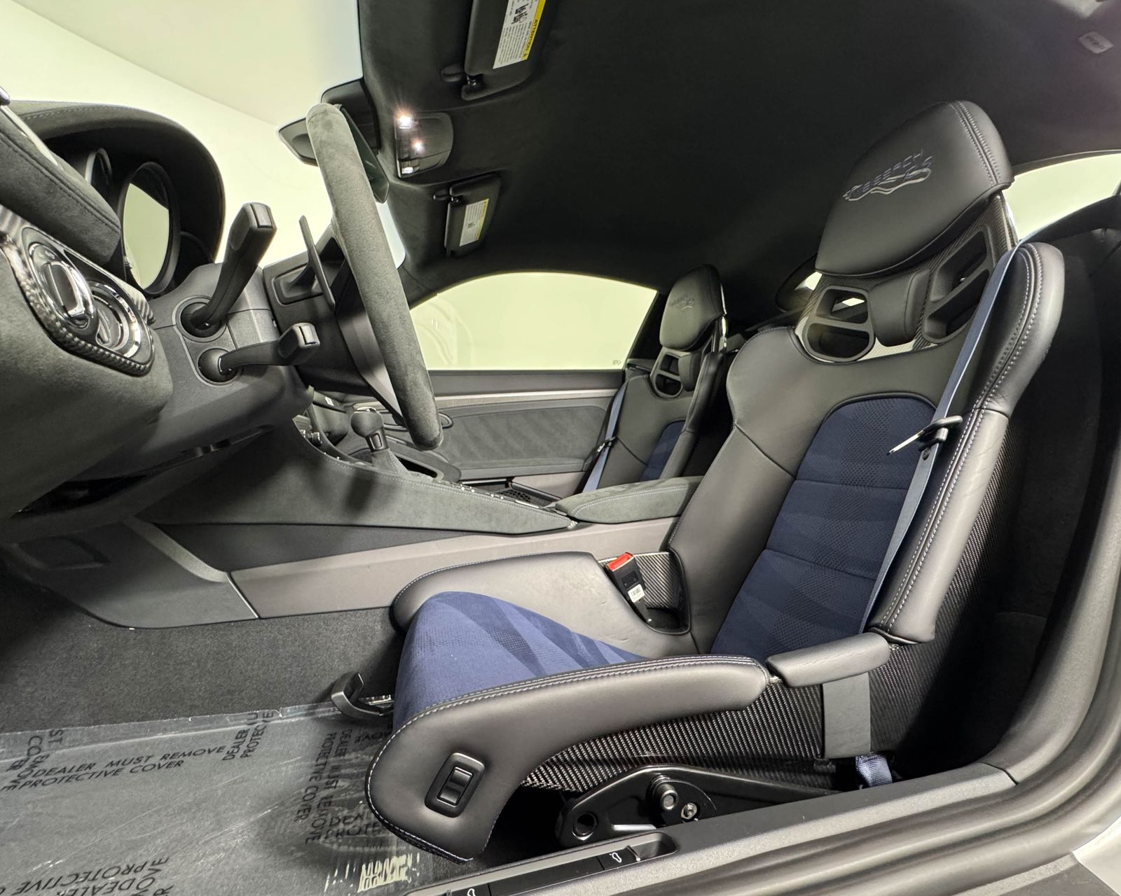 2024 Porsche Cayman GT4 RS photo 13