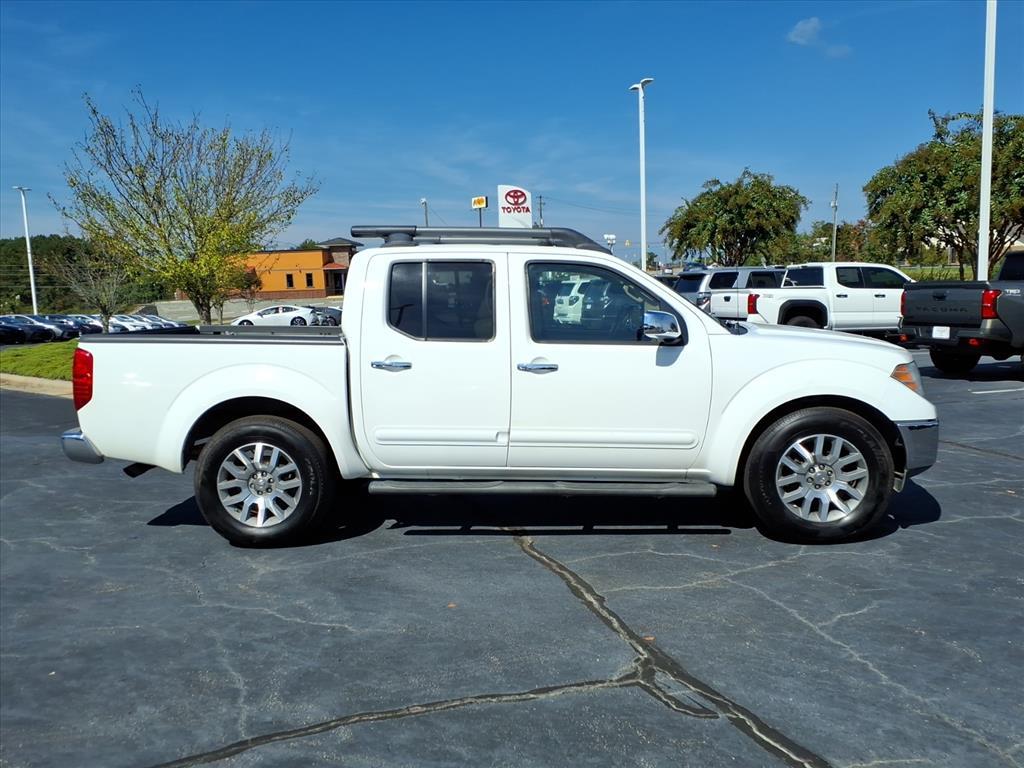 2012 Nissan Frontier SL photo 8