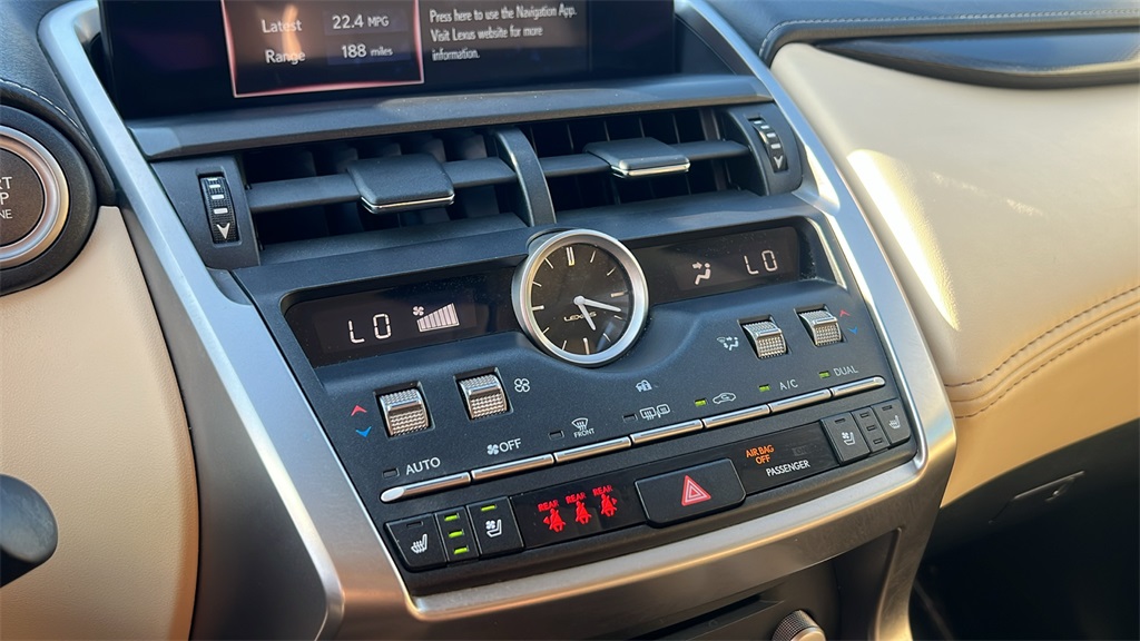 2020 Lexus NX 300 Premium photo 12