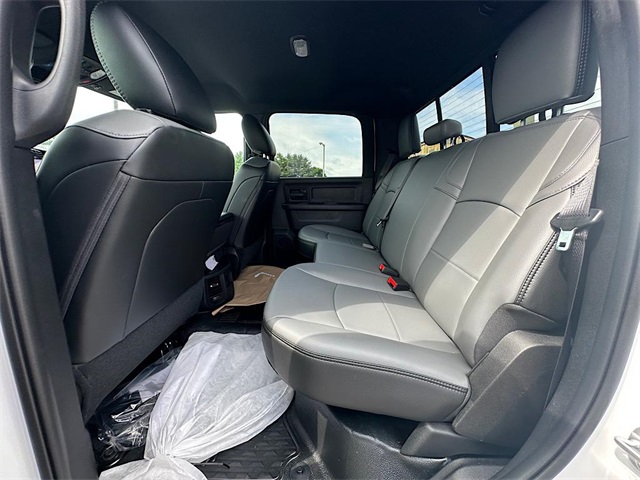 2025 Ram 3500 Tradesman photo 16