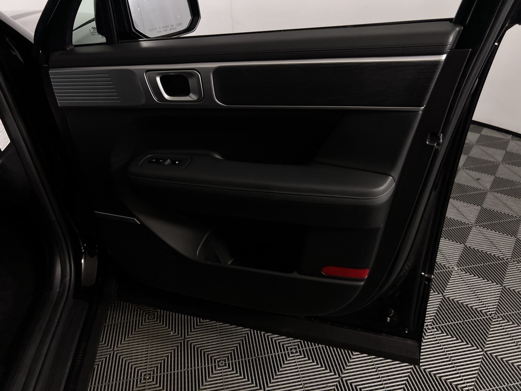 2025 Hyundai Santa Fe photo 32