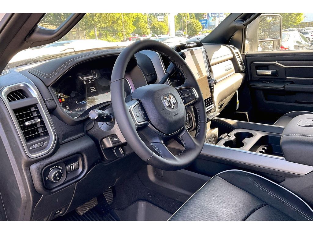 2025 Ram 2500 Laramie photo 6