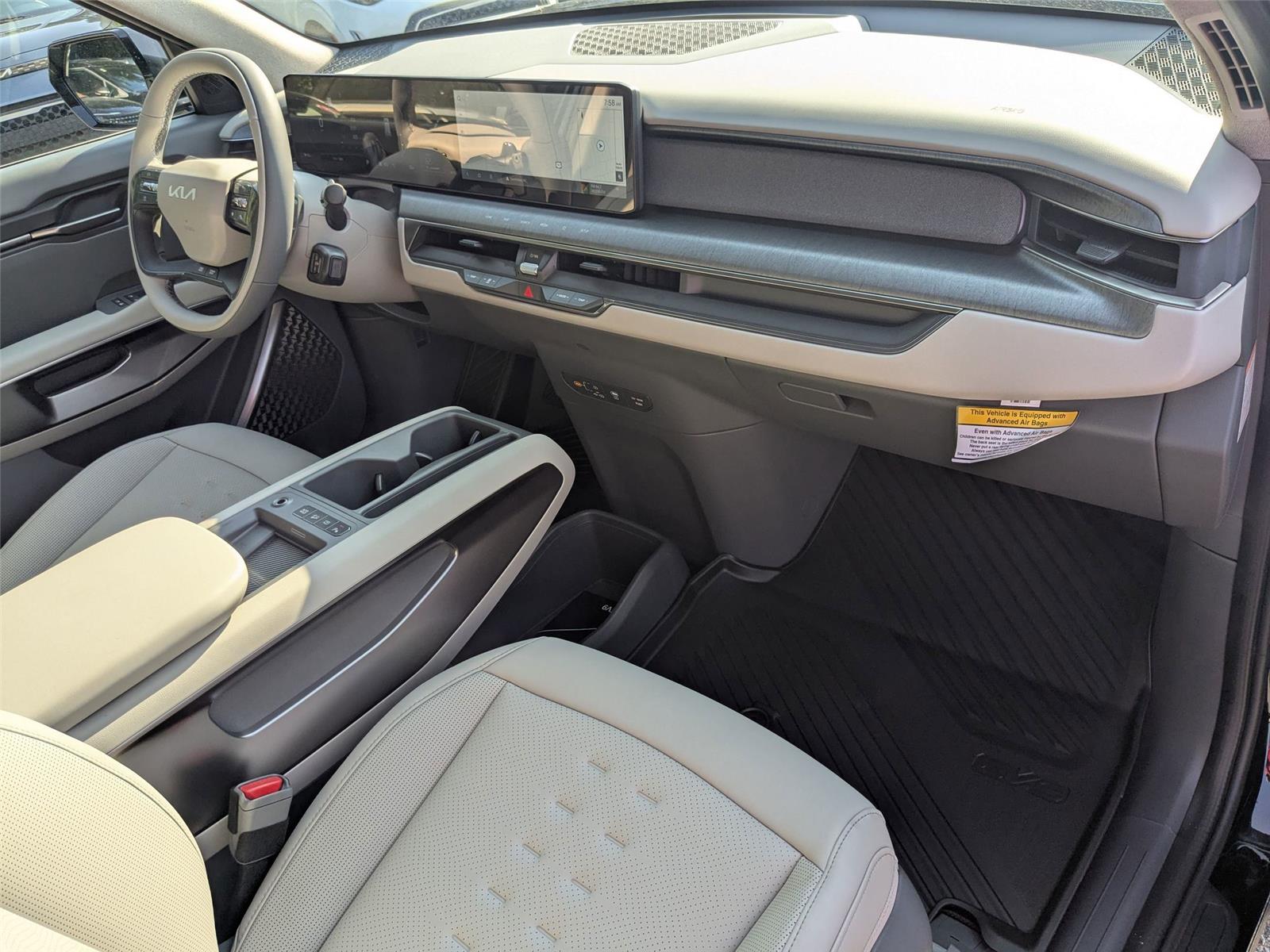 2026 Kia EV9 Wind photo 33