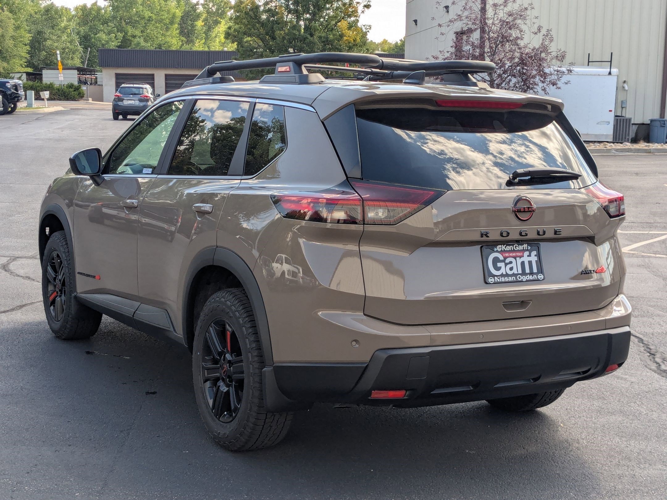 2026 Nissan Rogue SV photo 5