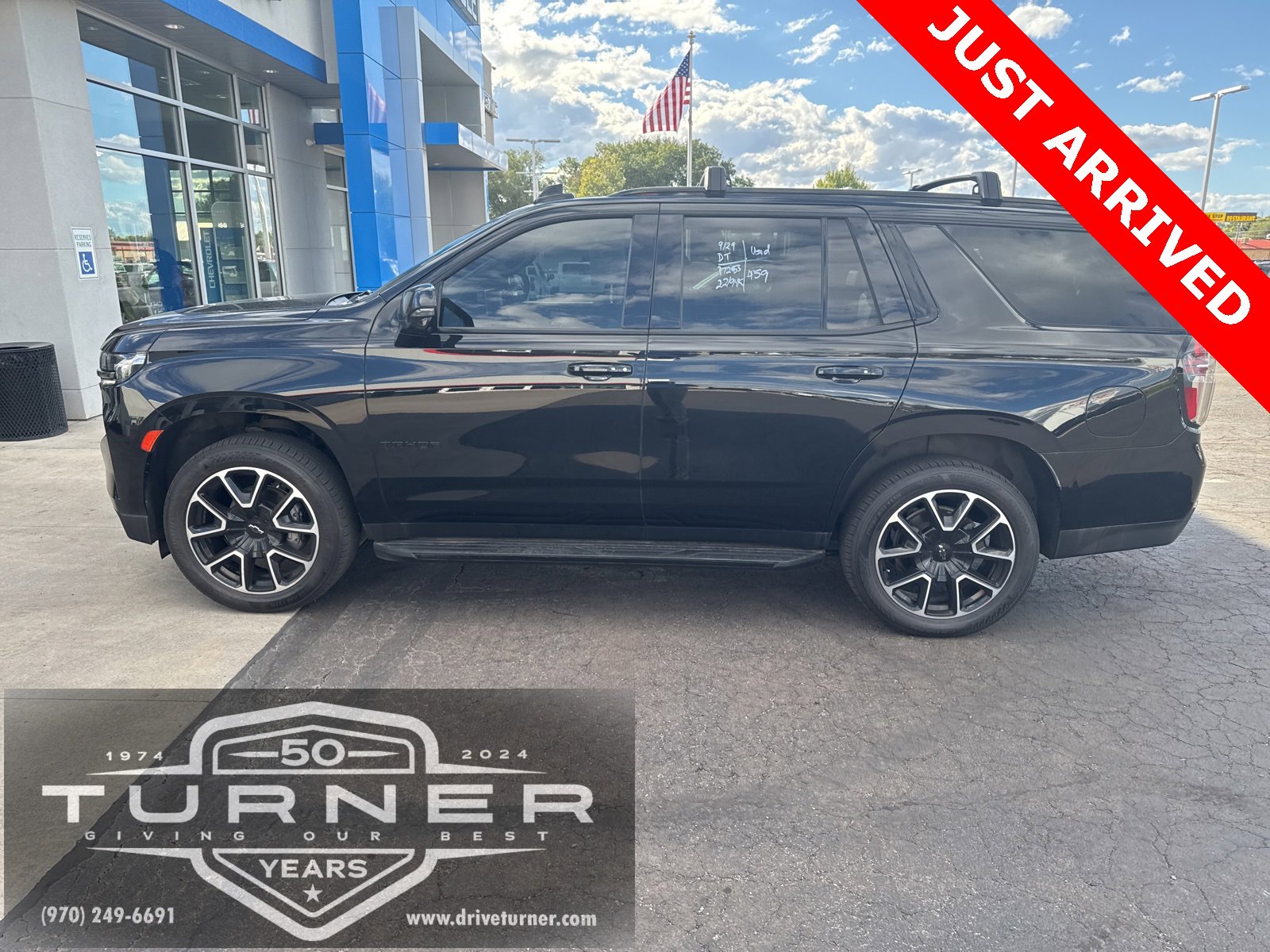 2022 Chevrolet Tahoe RST photo 3