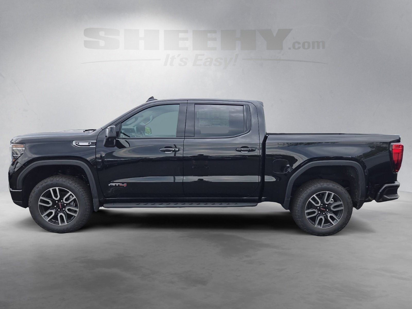 2026 Gmc Sierra 1500 AT4 photo 2