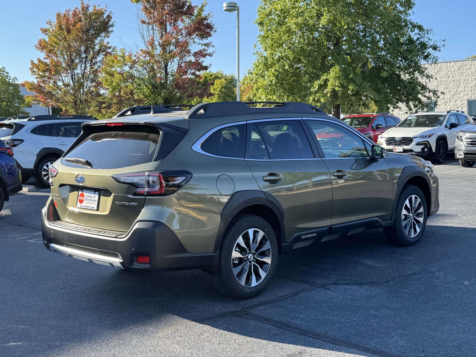 2025 Subaru Outback Limited photo 2