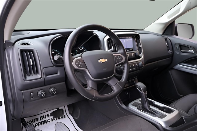 2022 Chevrolet Colorado LT photo 3