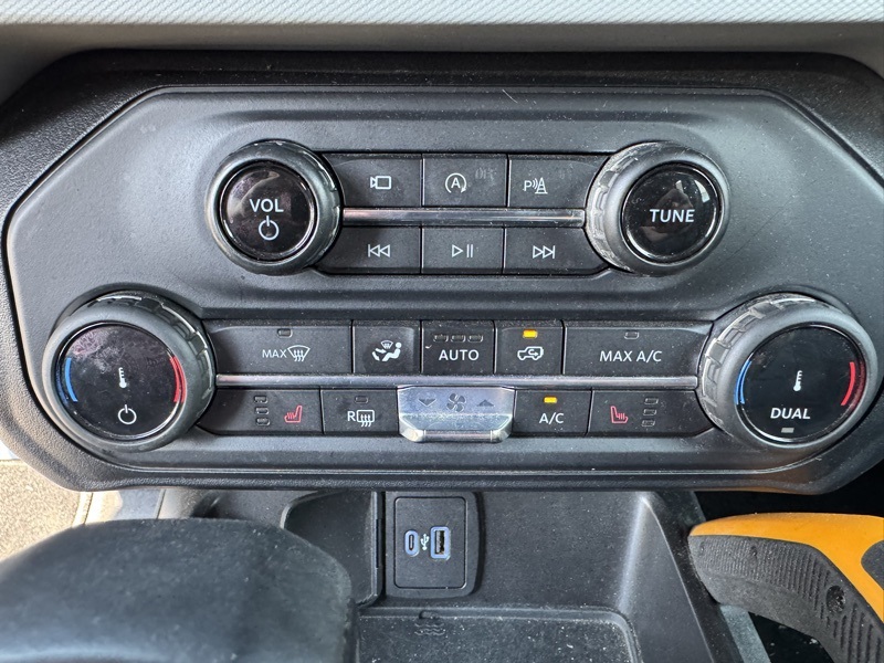 2022 Ford Bronco Badlands photo 12