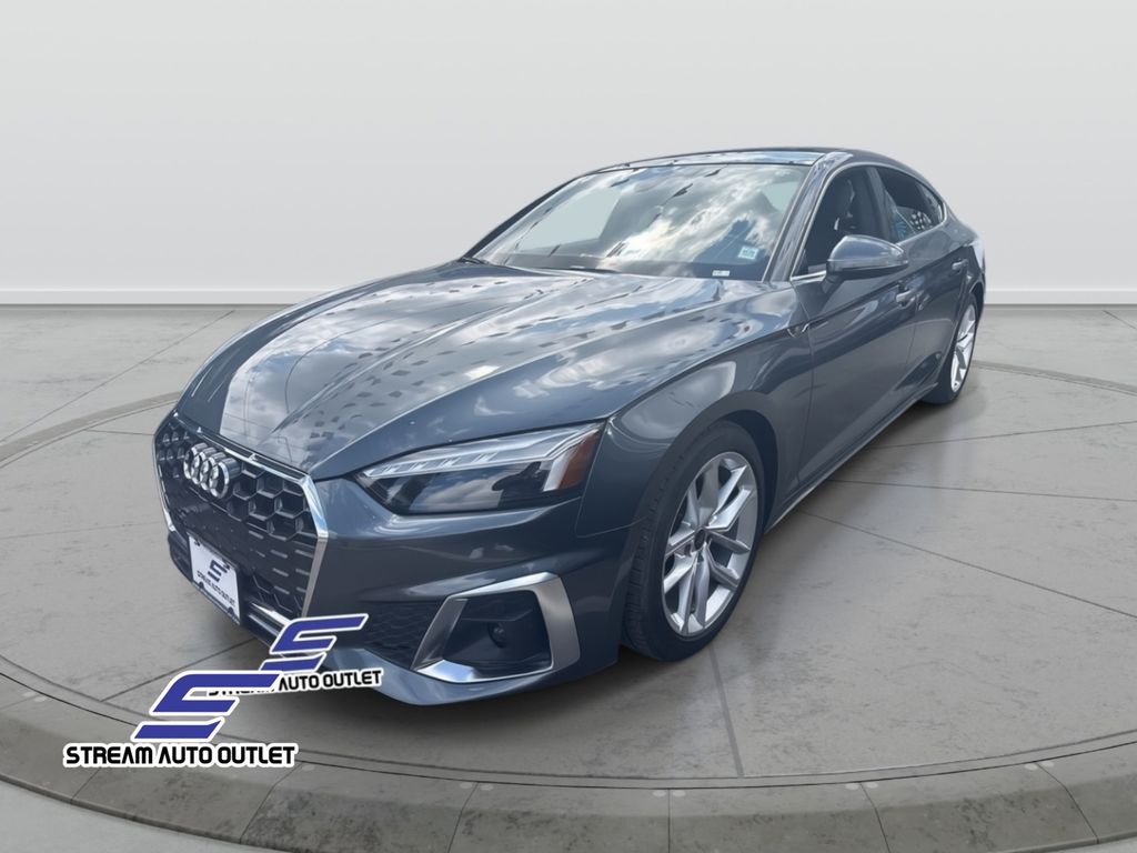2024 Audi A5 45 S line Premium photo 3