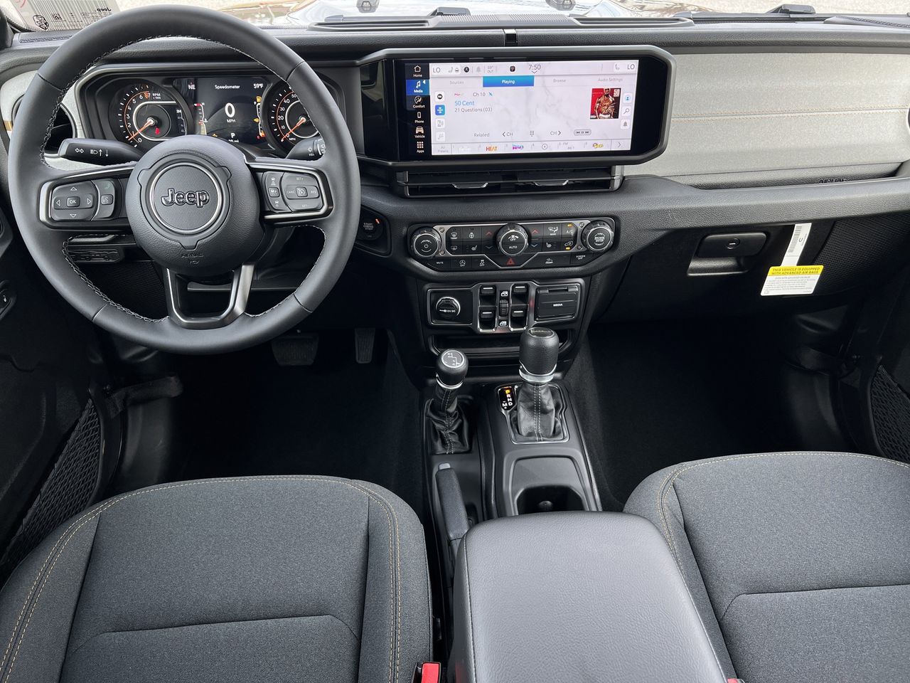 2026 Jeep Gladiator Sport S photo 2