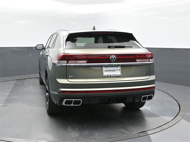 2025 Volkswagen Atlas Cross Sport SEL Premium R-Line photo 8