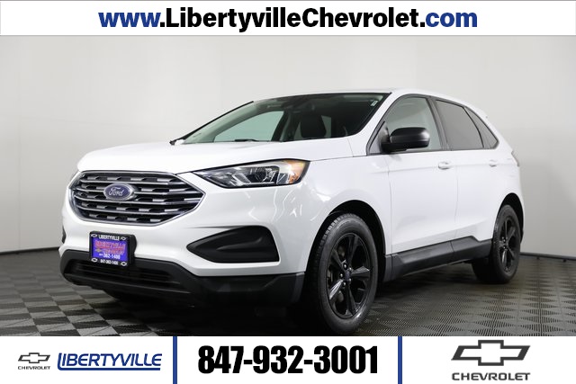2021 Ford Edge SE's photo