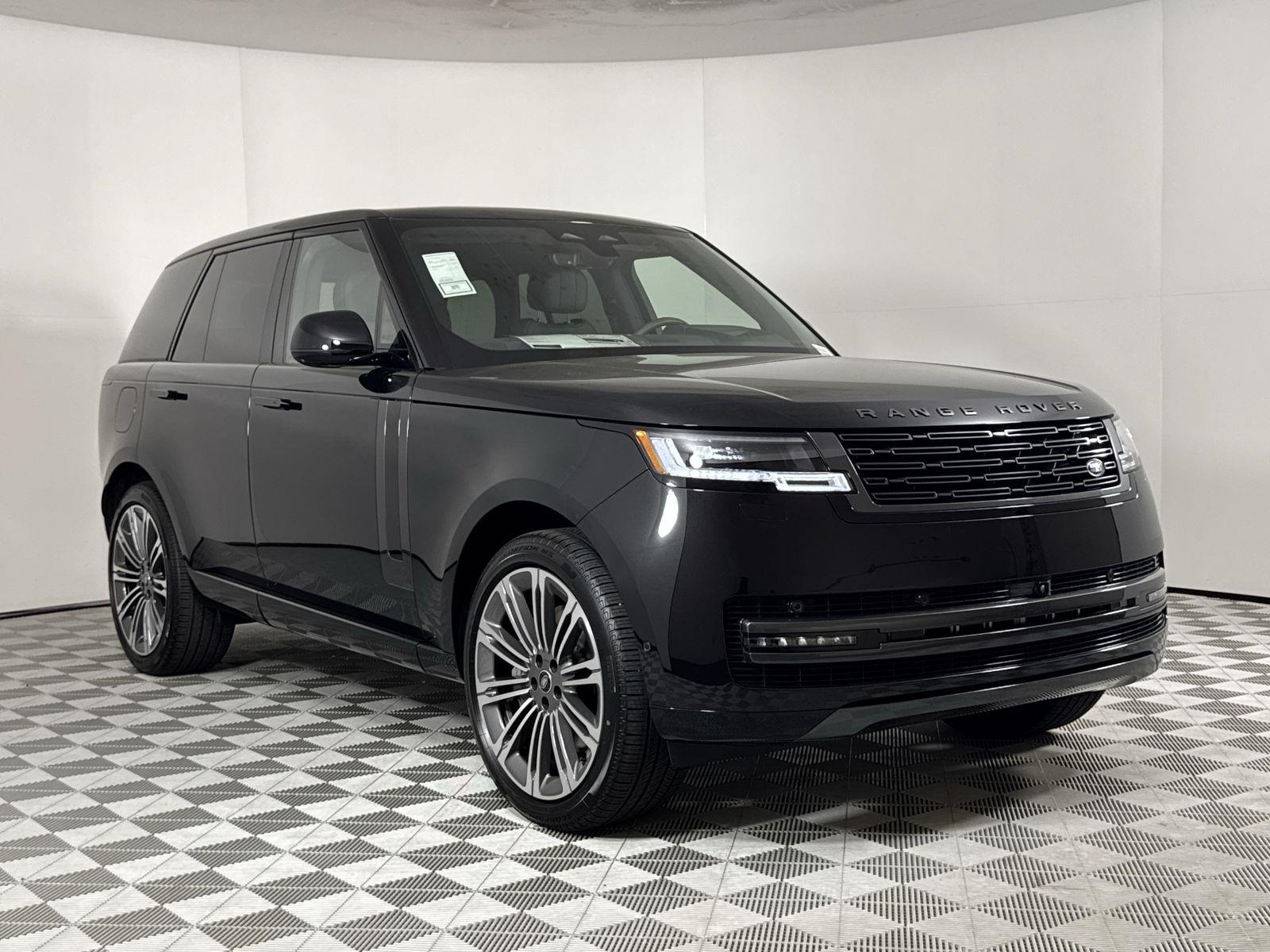 2025 Land Rover Range Rover SE photo 7
