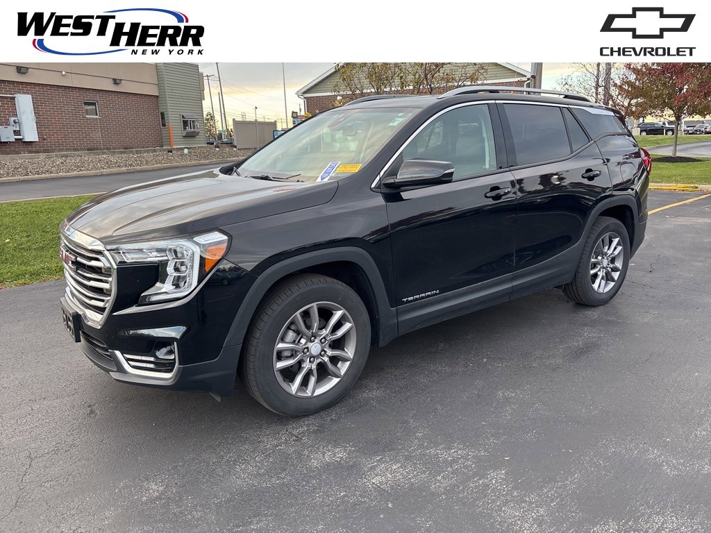 2022 GMC Terrain SLT's photo