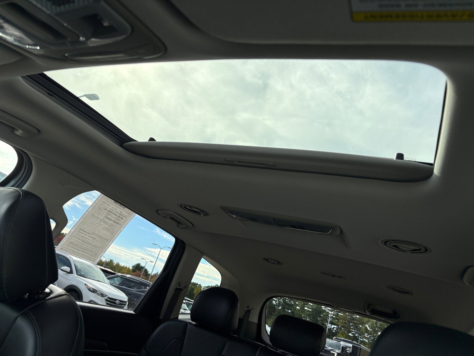 2020 Kia Telluride S photo 22