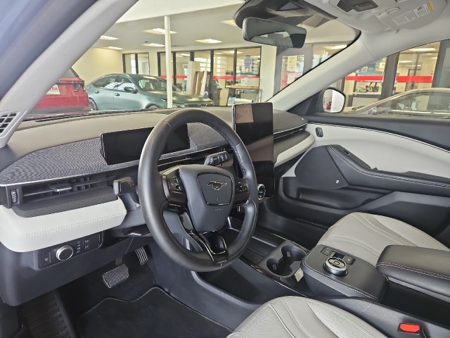 Used 2021 BLUE Ford Premium image 7