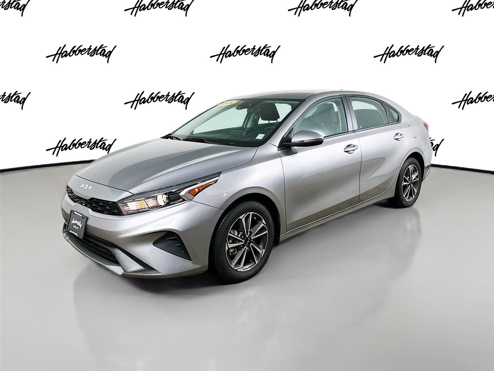 2024 Kia Forte LXS's photo