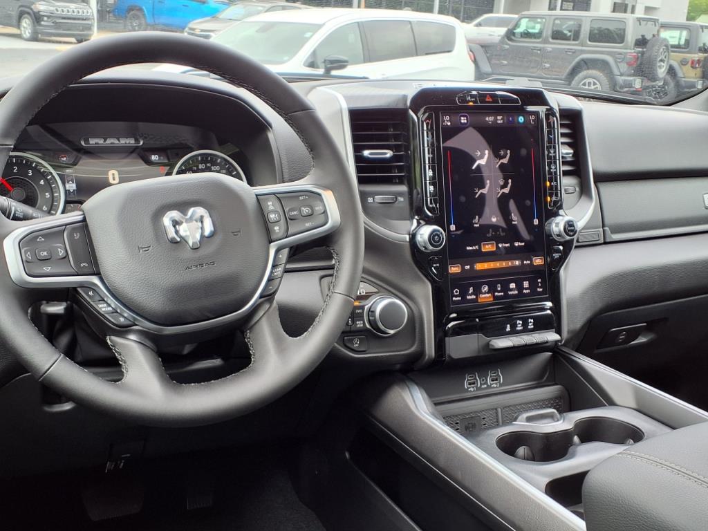 2025 Ram 1500 Big Horn Lone Star photo 3