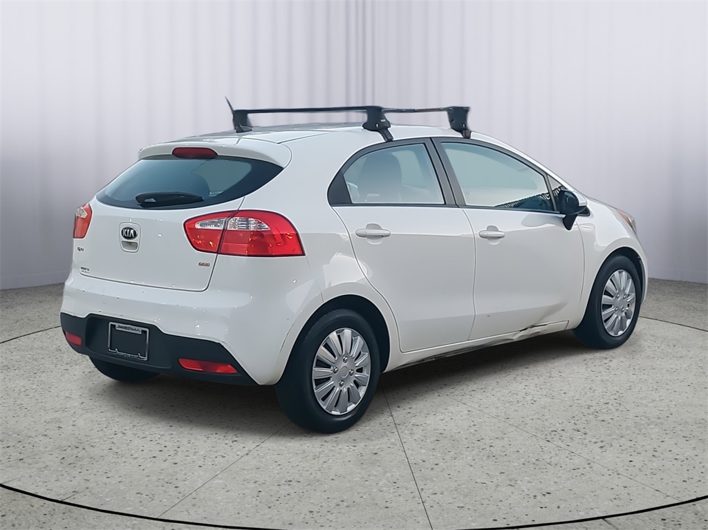2015 Kia Rio LX photo 3