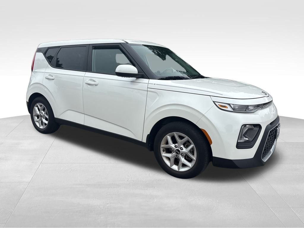 2020 Kia Soul S photo 3